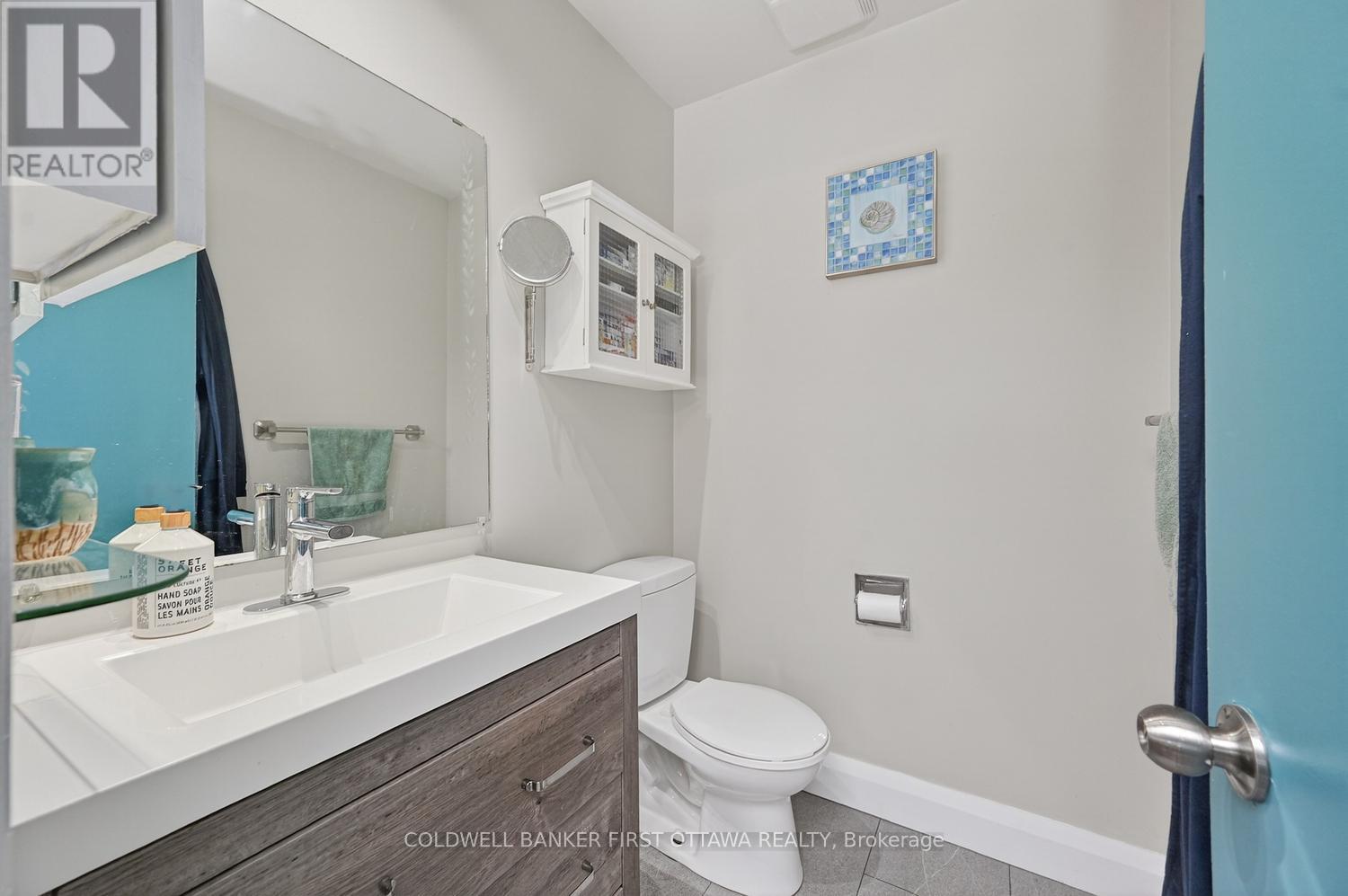 4 Bed, 4 Bath House for Sale in Ottawa – 1528 BROOKMILL LANE, Ottawa – MLS# X13429410 - Image 4