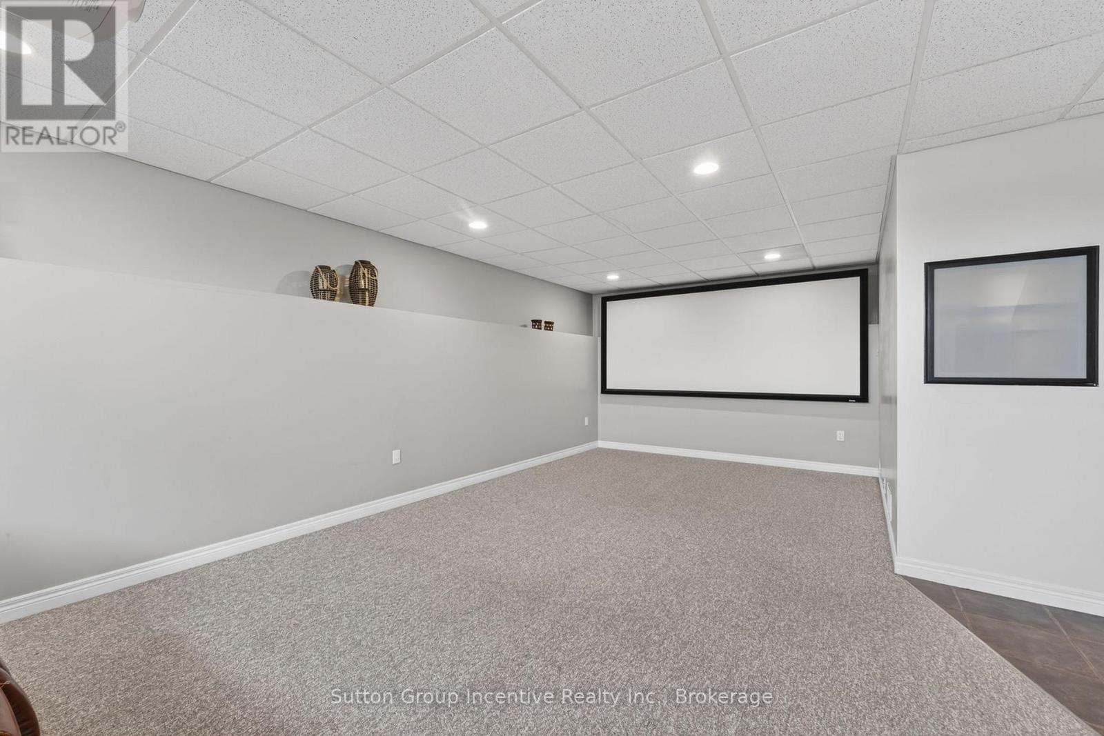 5 MARL CREEK DRIVE - 34