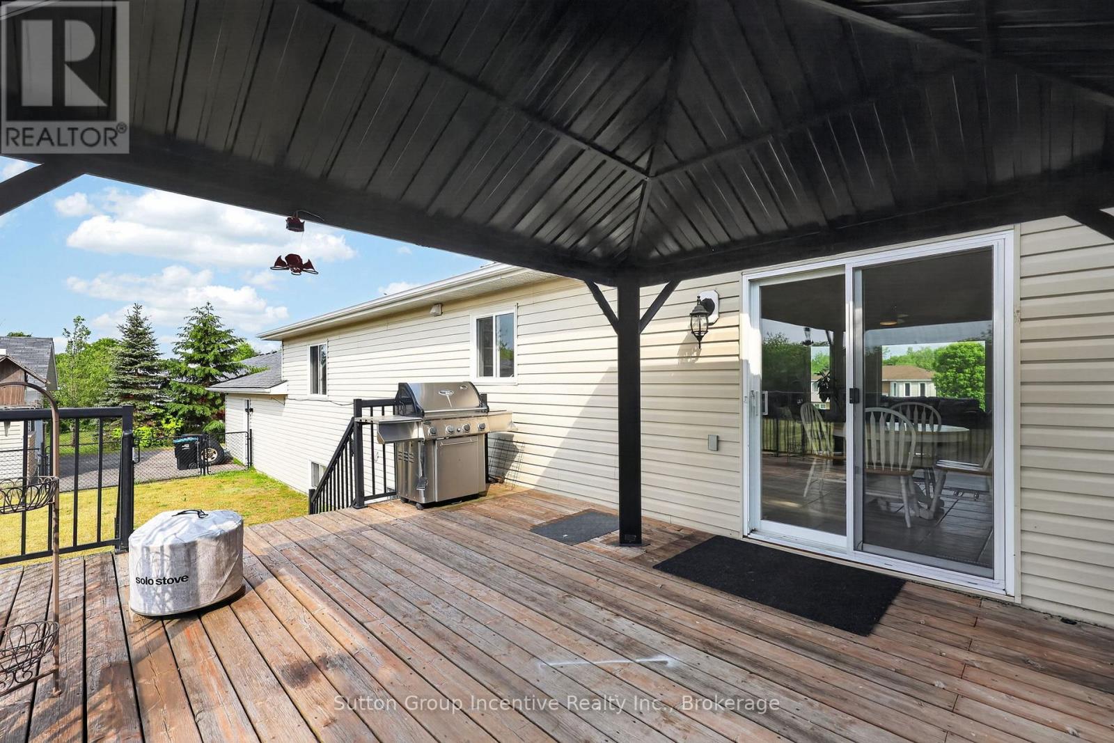 5 MARL CREEK DRIVE - 36