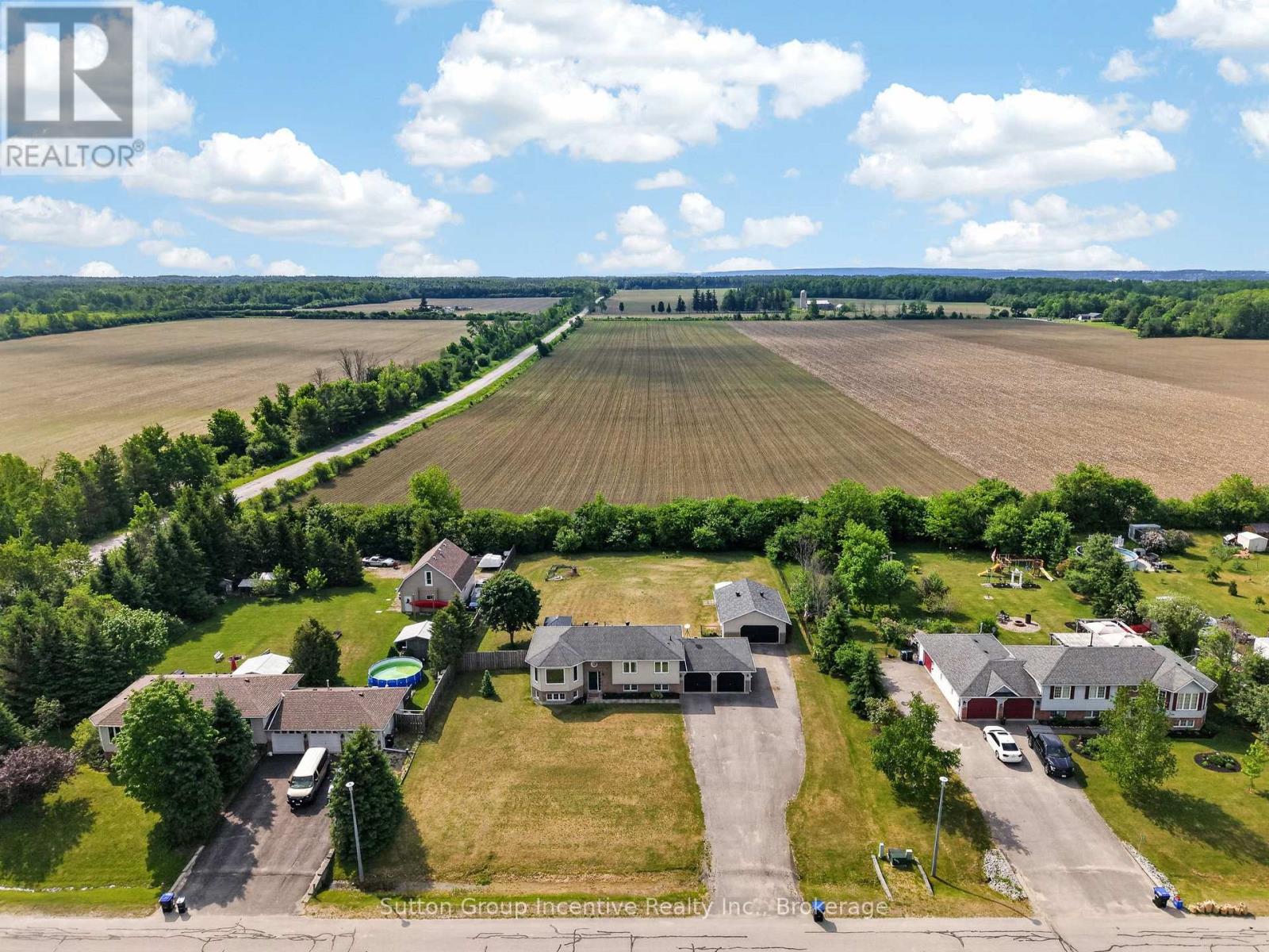 5 MARL CREEK DRIVE - 45