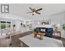 5 Marl Creek Drive, Springwater, ON L0L2K0 Photo 11