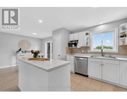 5 Marl Creek Drive, Springwater, ON L0L2K0 Photo 17