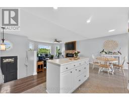 5 Marl Creek Drive, Springwater, ON L0L2K0 Photo 19