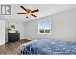 5 Marl Creek Drive, Springwater, ON L0L2K0 Photo 24