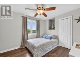 5 Marl Creek Drive, Springwater, ON L0L2K0 Photo 25