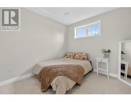 5 Marl Creek Drive, Springwater, ON L0L2K0 Photo 29