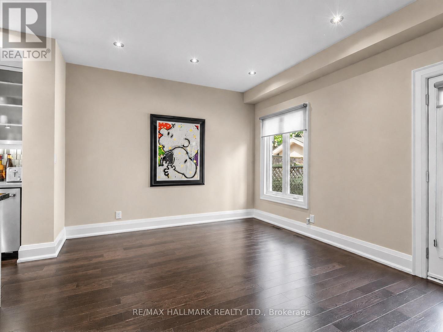 192 ERSKINE AVENUE - 11