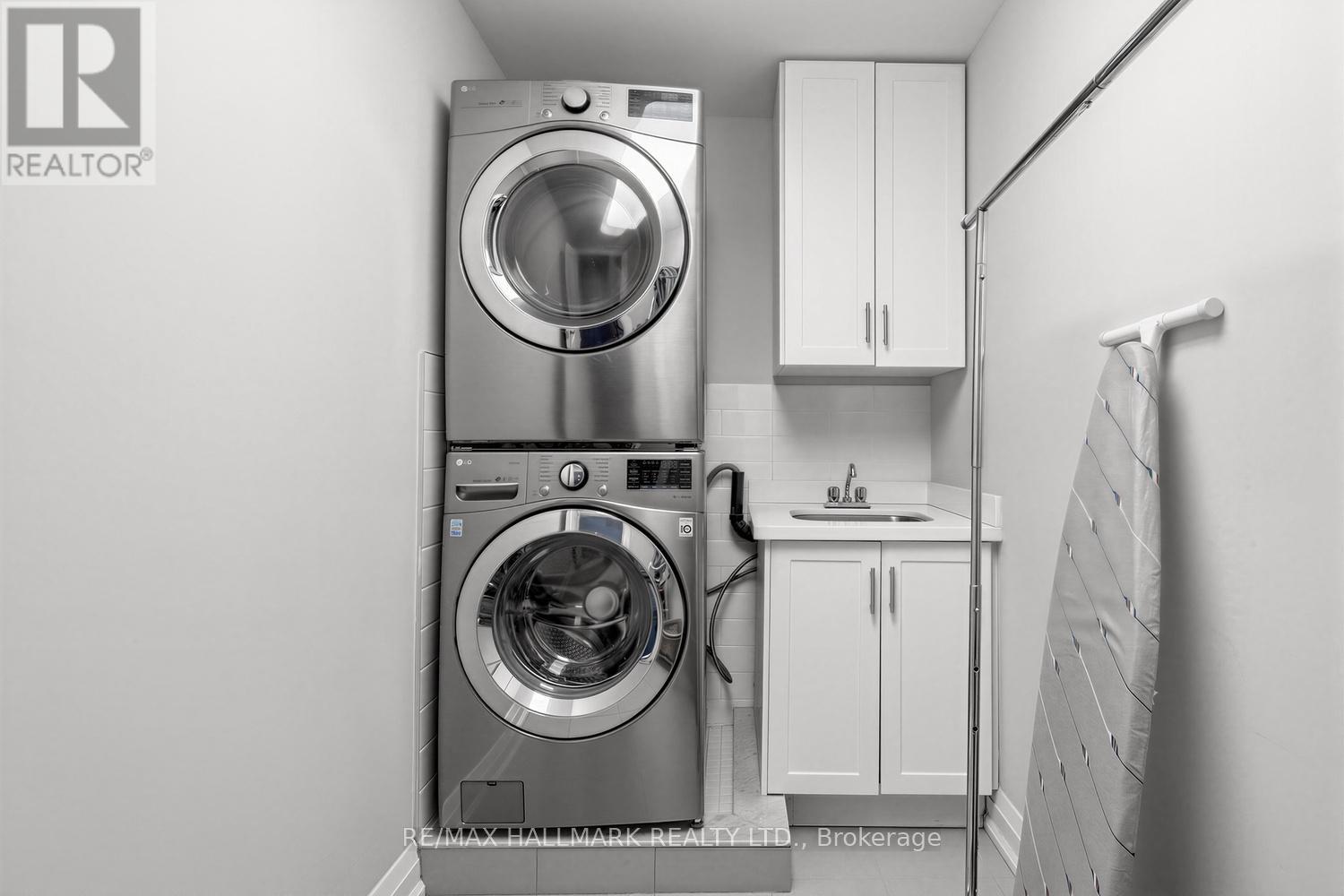 192 ERSKINE AVENUE - 17
