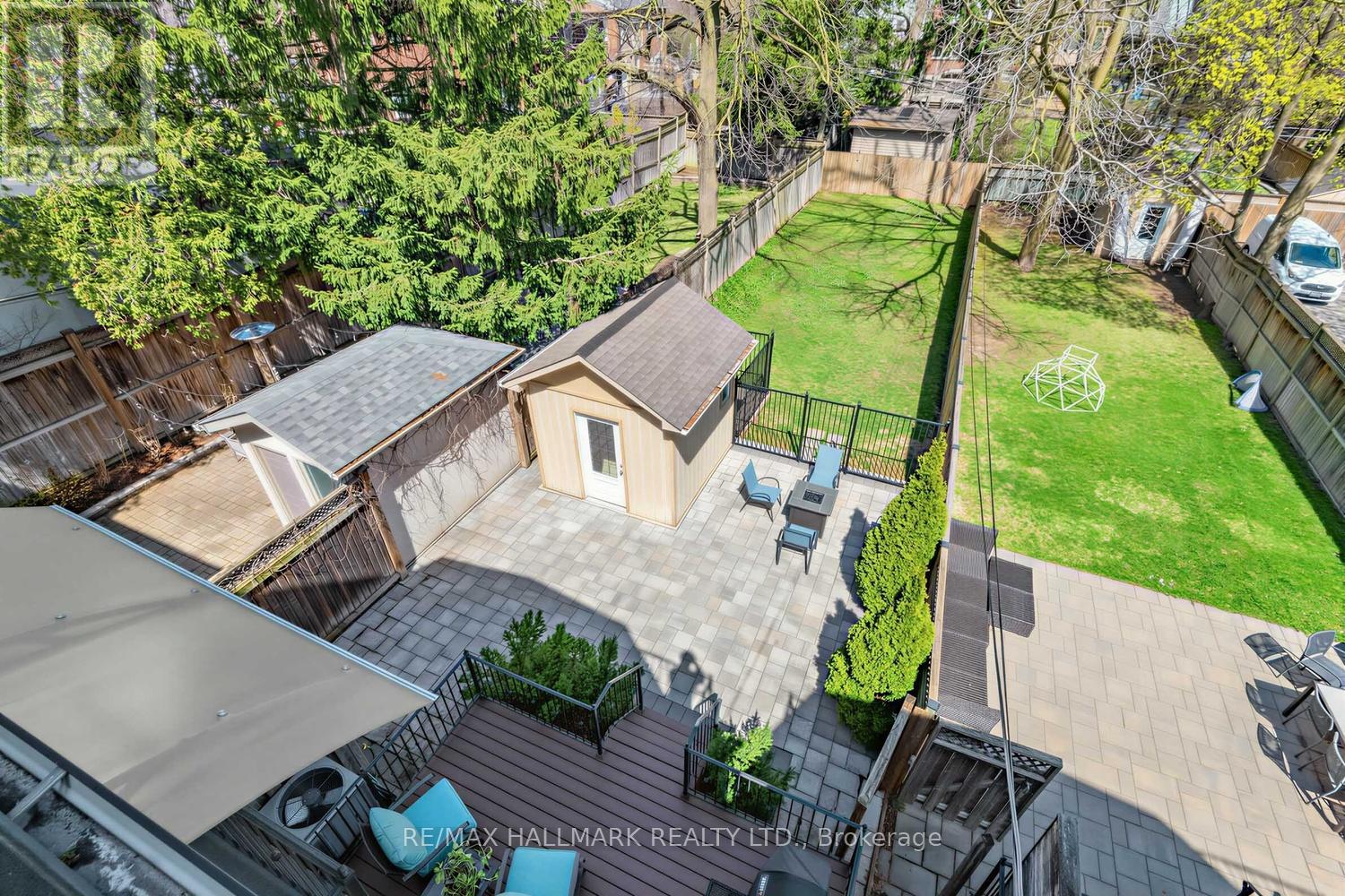 192 ERSKINE AVENUE - 28