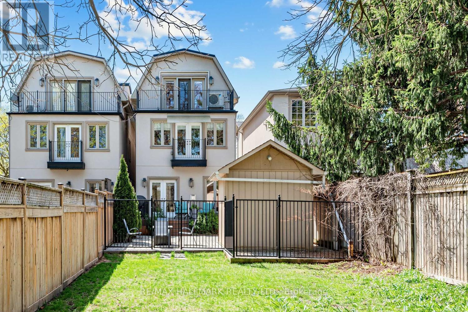 192 ERSKINE AVENUE - 29