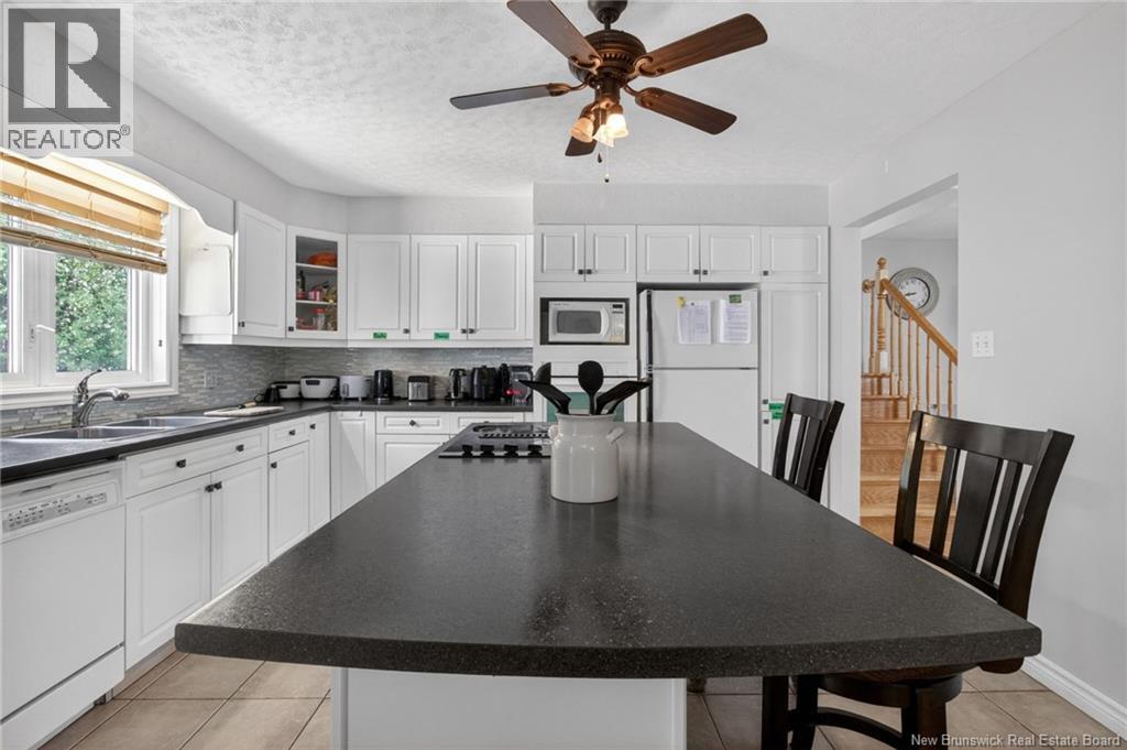 414 Amirault Street - Image 12