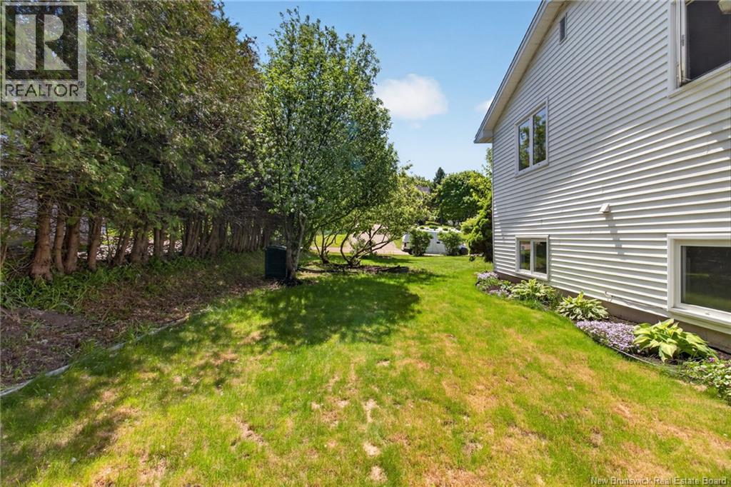 414 Amirault Street - Image 35