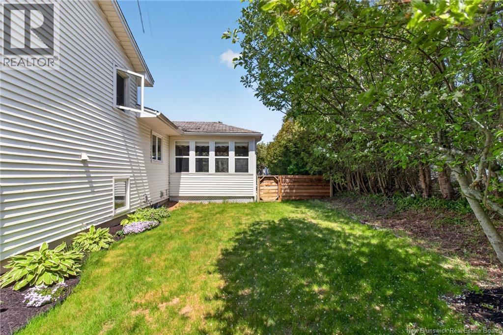 414 Amirault Street - Image 36