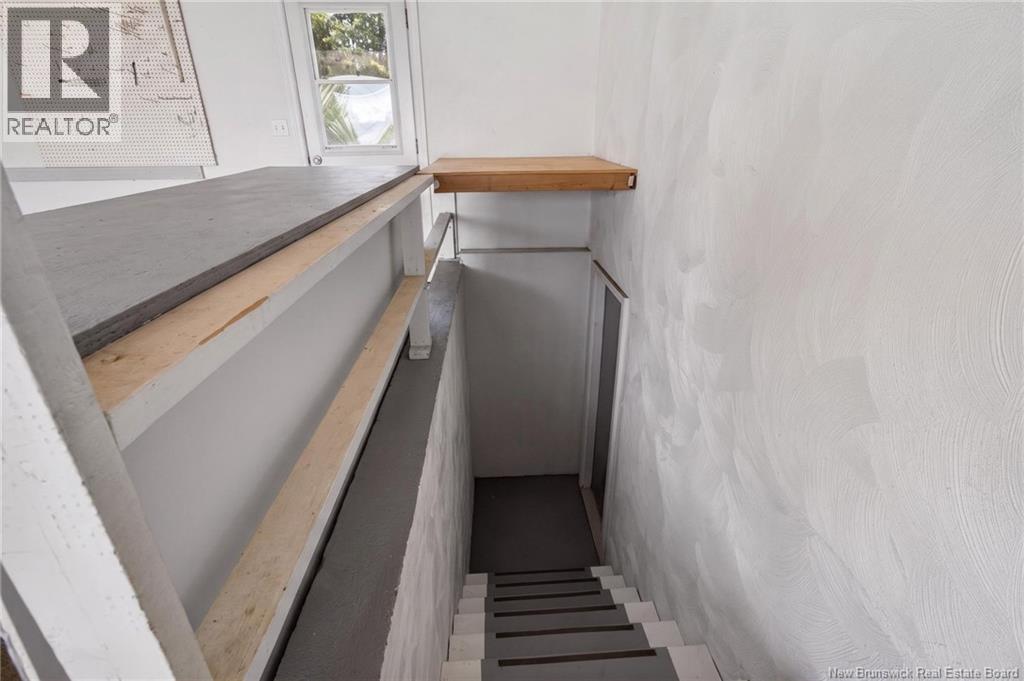 414 Amirault Street - Image 34