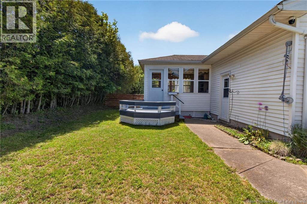 414 Amirault Street - Image 37
