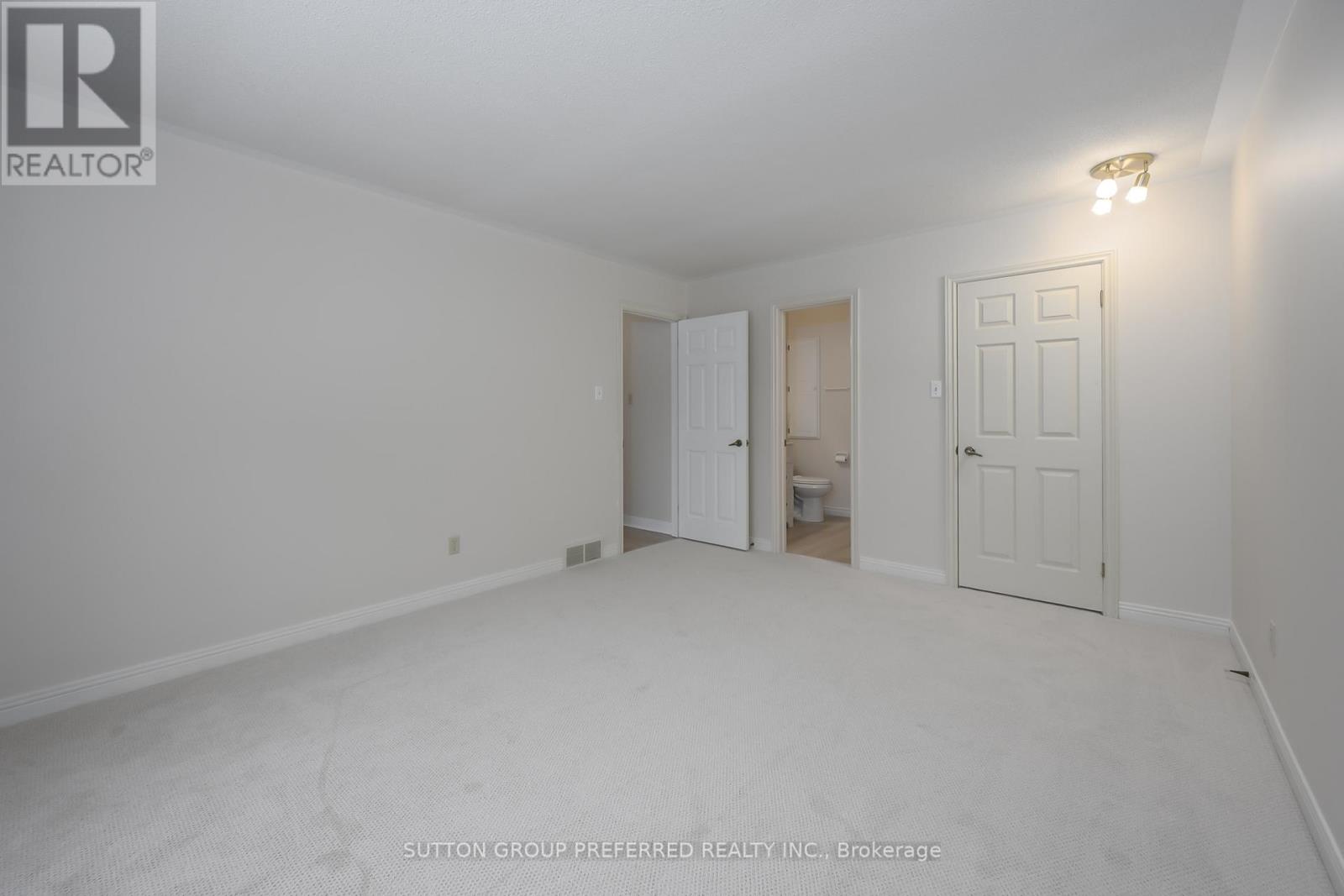 #51 50 FIDDLERS GREEN ROAD - 20