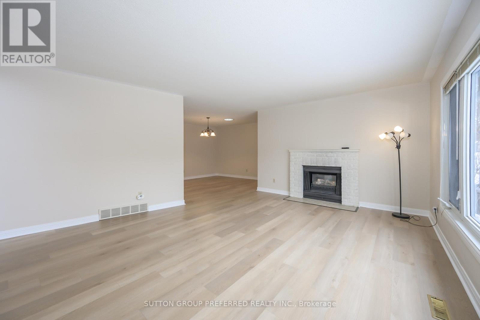 #51 50 FIDDLERS GREEN ROAD - 9