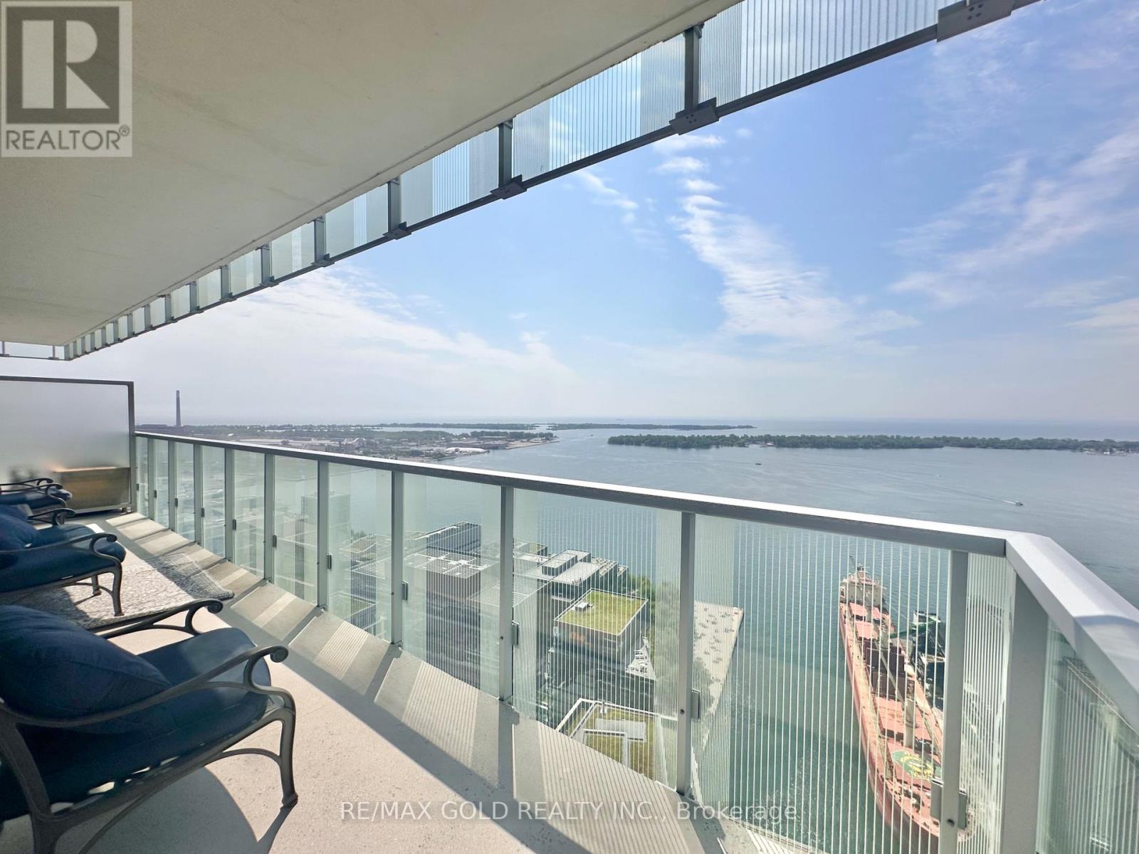 Listing photo of 3705 - 15 LOWER JARVIS STREET