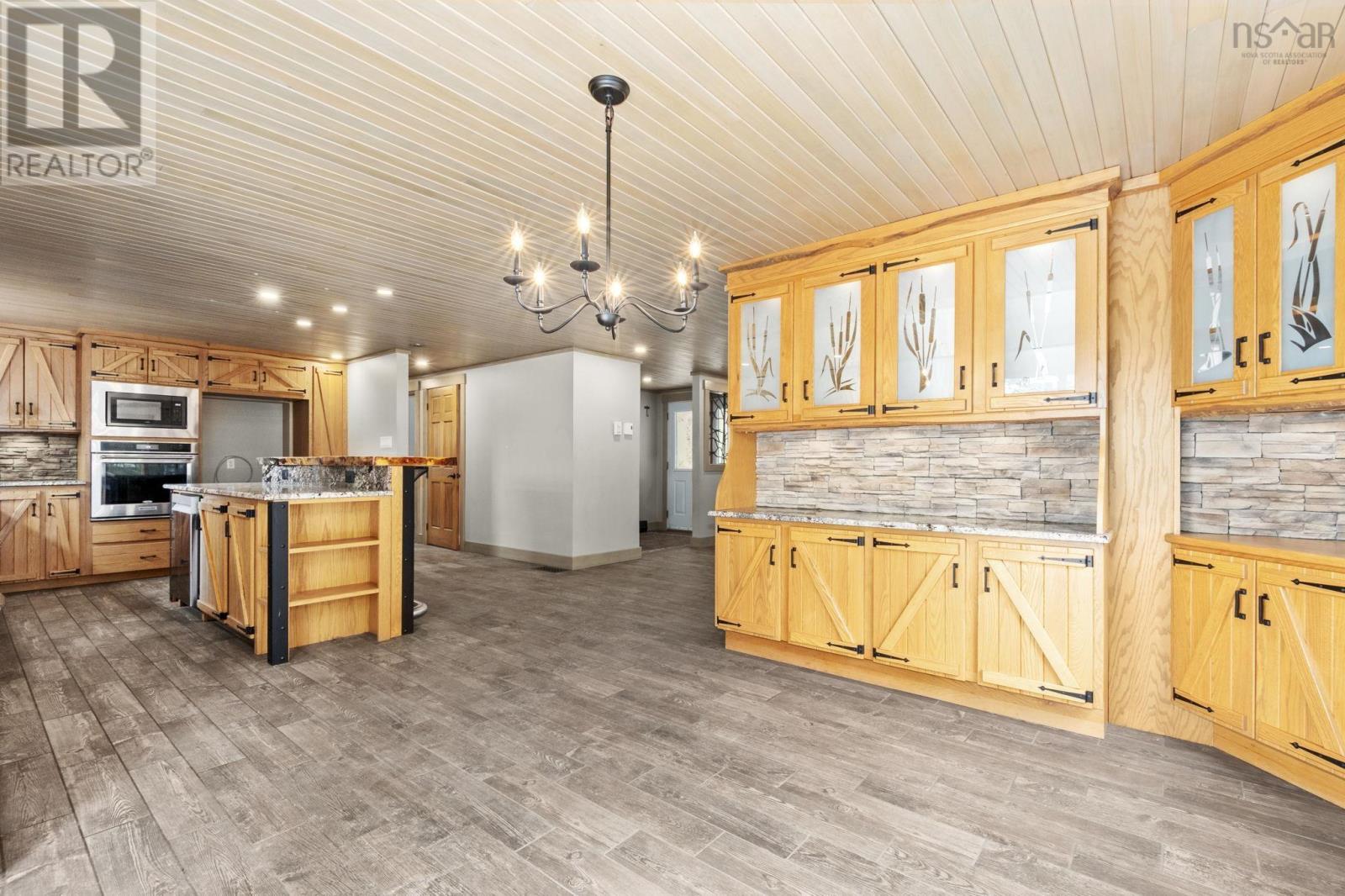 524 Summit Ridge Road - 11