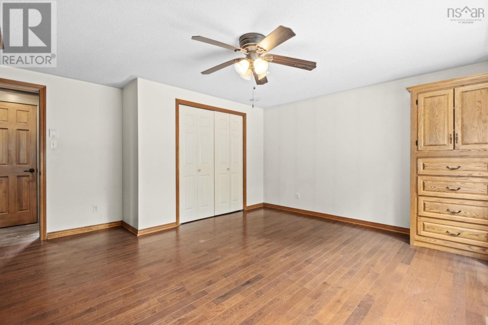 524 Summit Ridge Road - 13