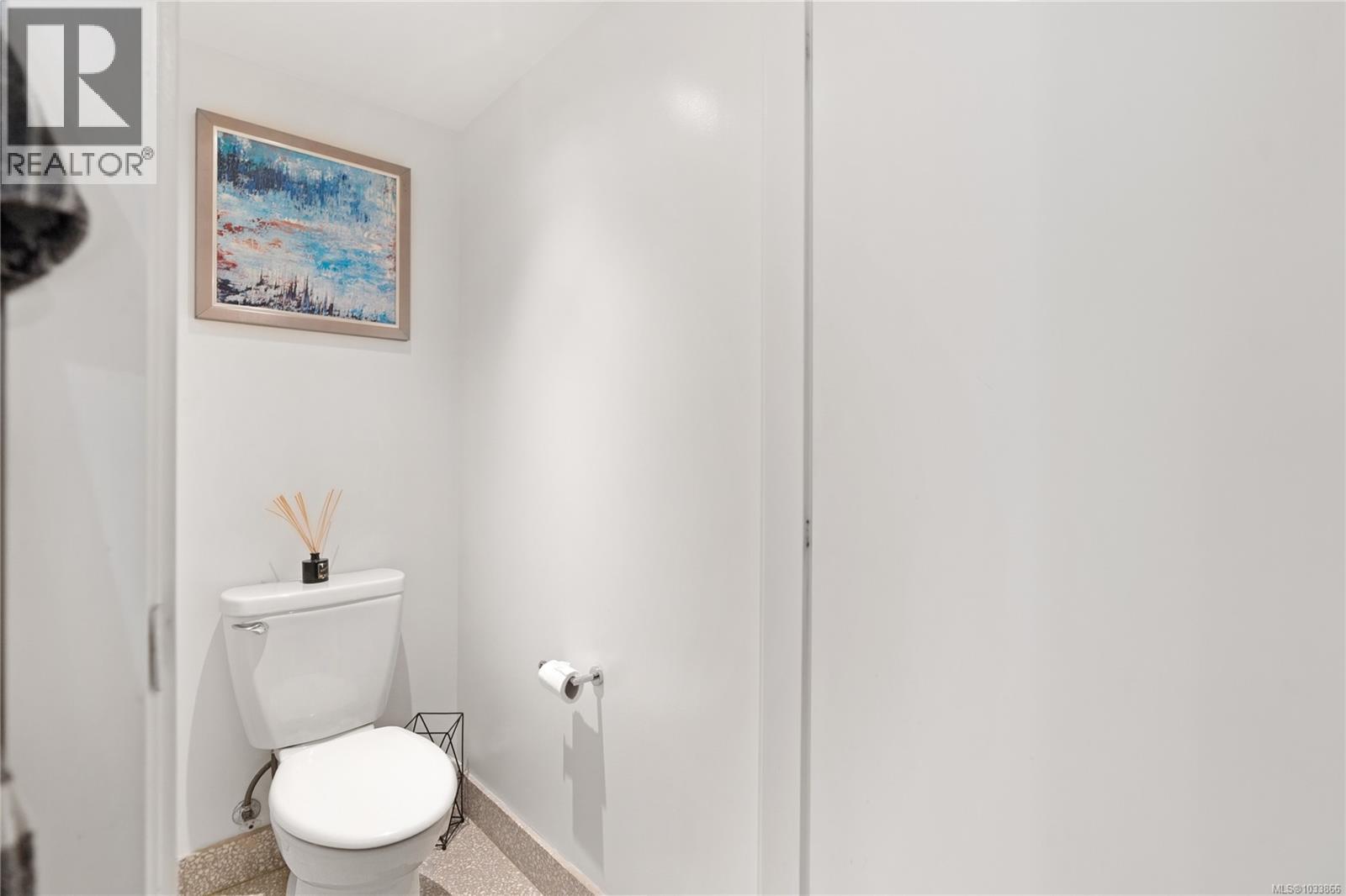 #416 770 Fisgard St - 32