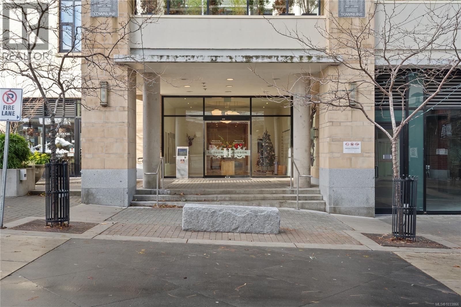 #416 770 Fisgard St - 42