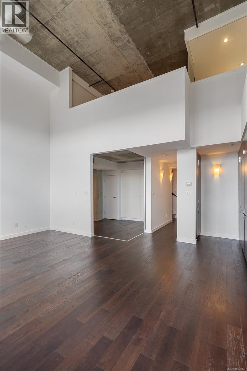 #416 770 Fisgard St - 55