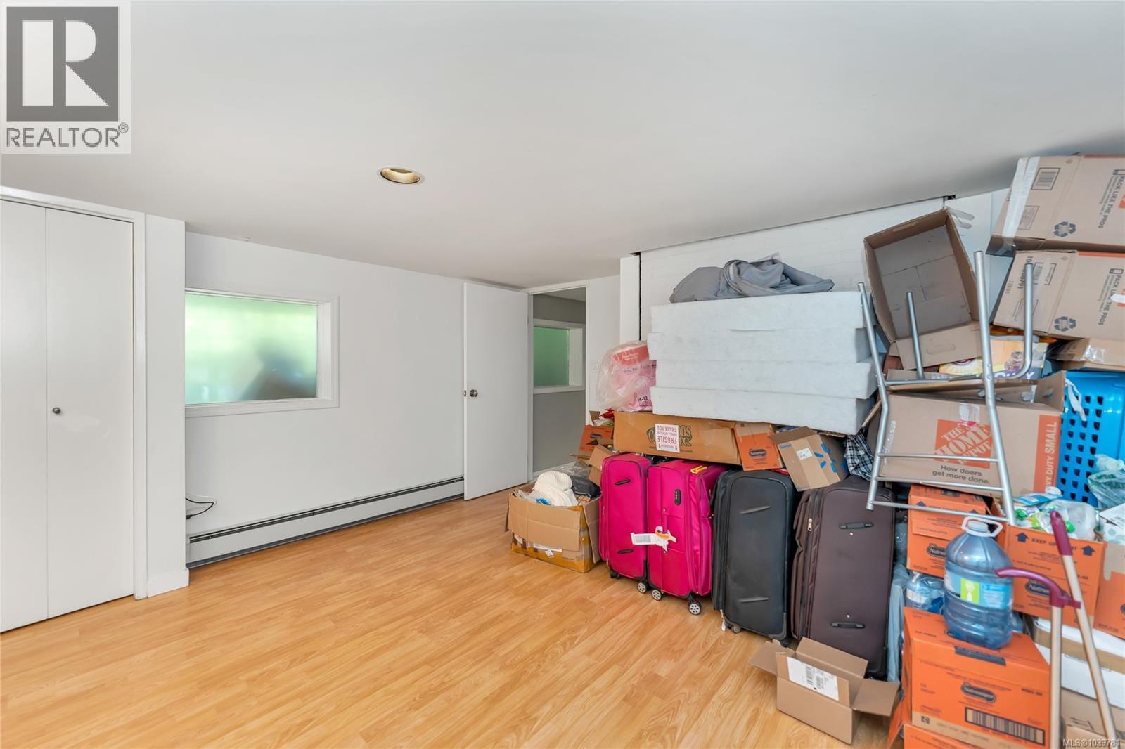 2068 Milton St - 26