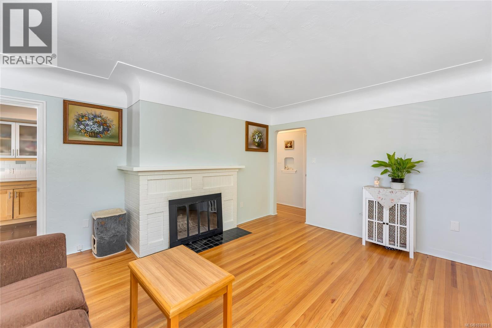 2068 Milton St - 7