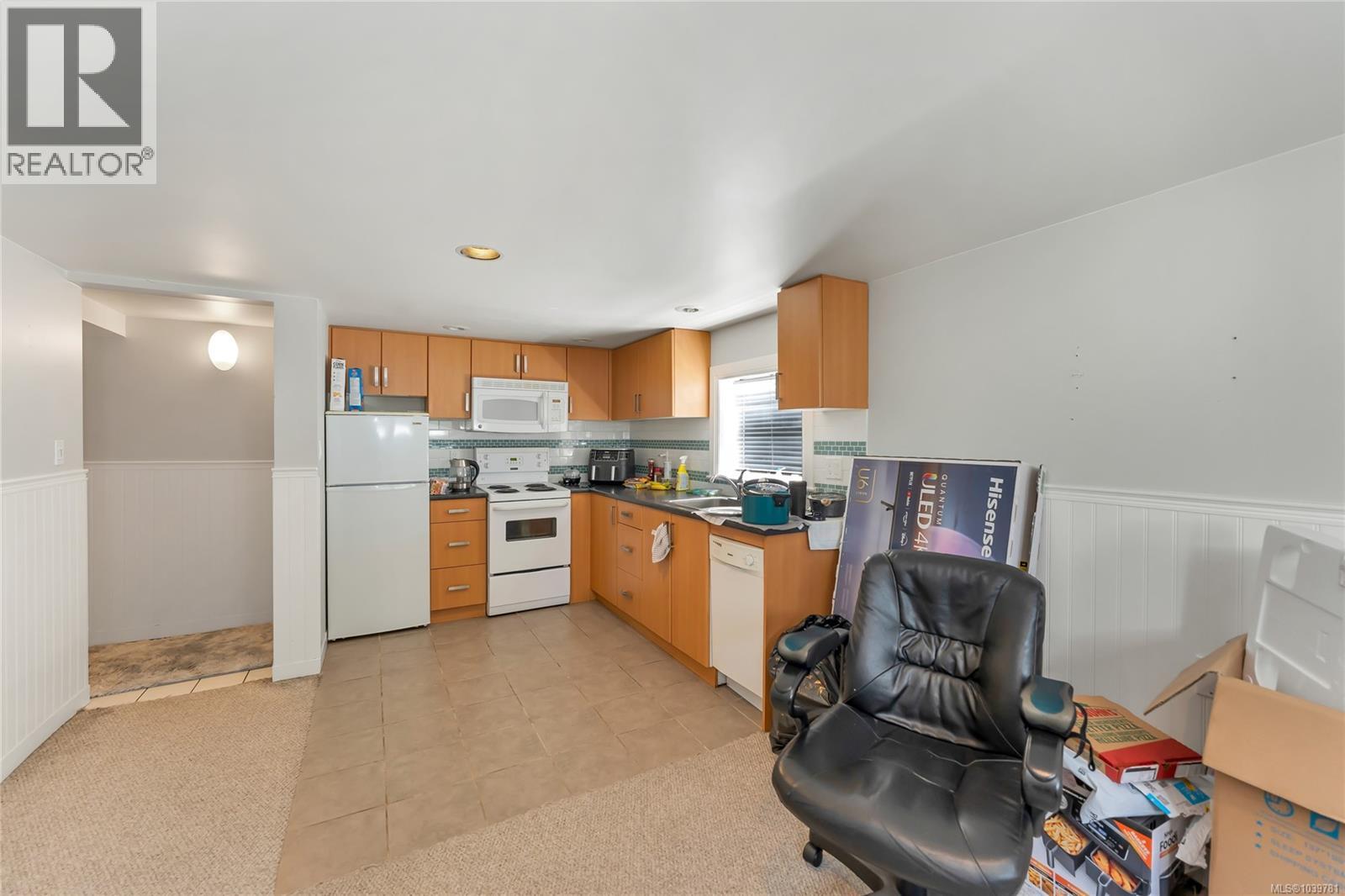 2068 Milton St - 13