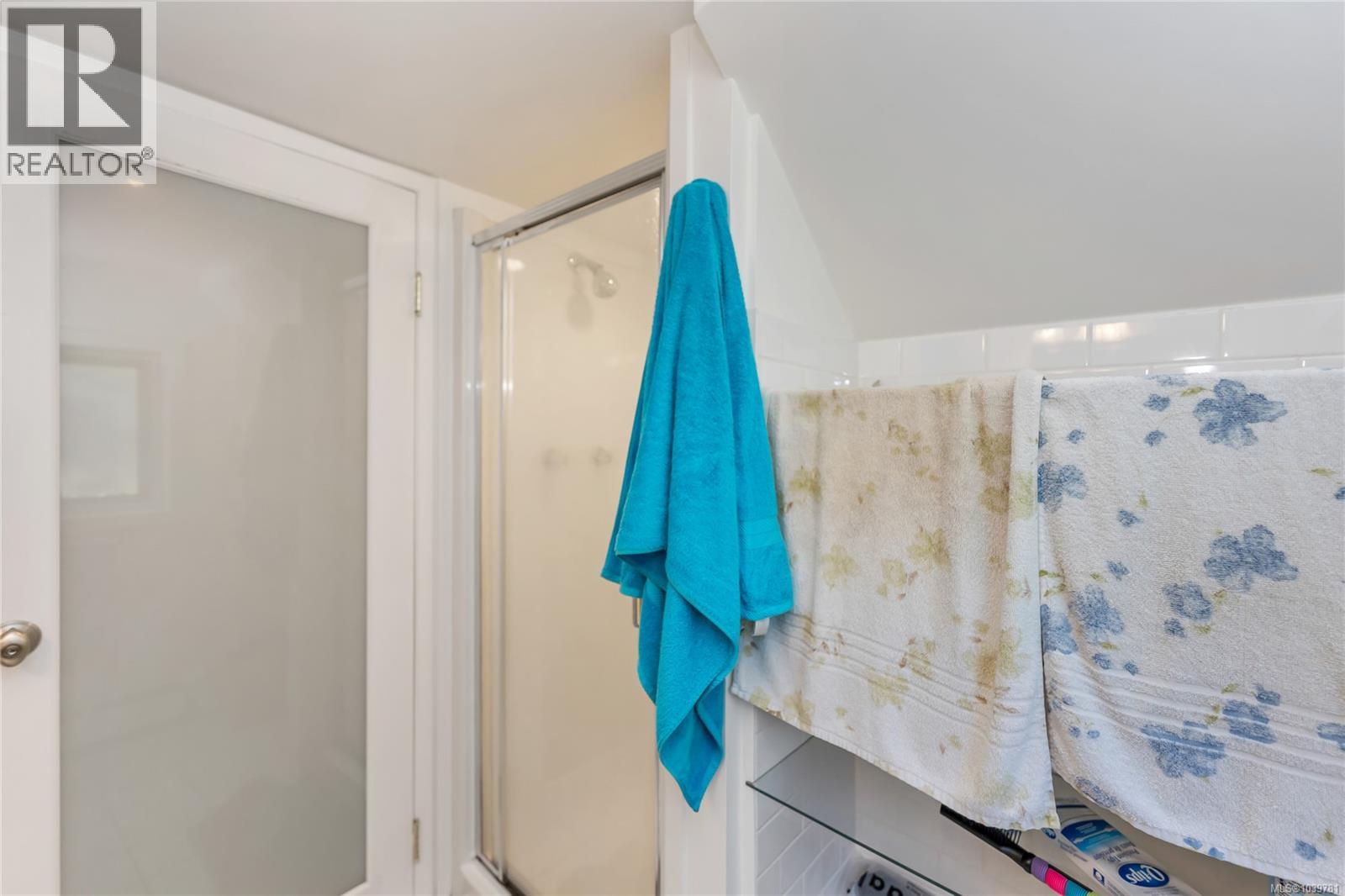 2068 Milton St - 16