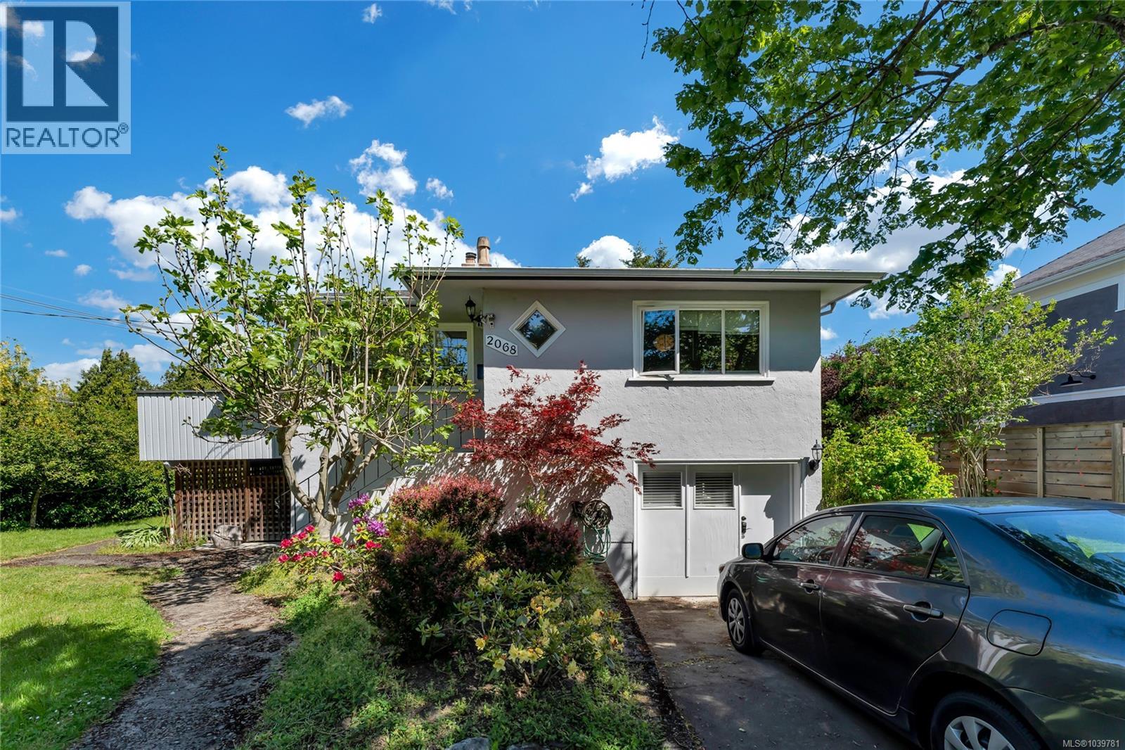 2068 Milton St - 1