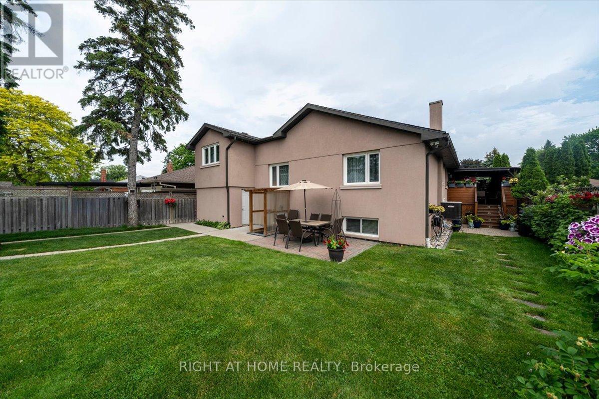 21 WARBECK PLACE - 40
