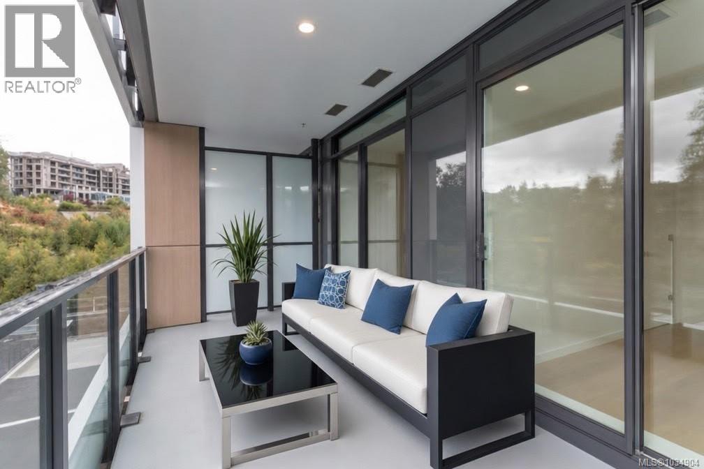 711 2000 Hannington Road, Langford