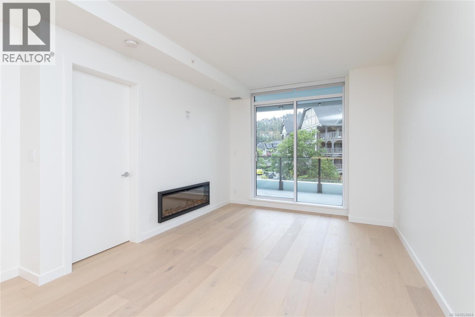 711 2000 Hannington Road, Langford