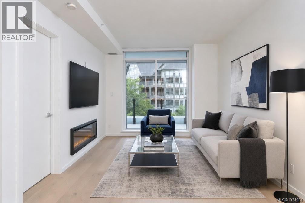 711 2000 Hannington Road, Langford