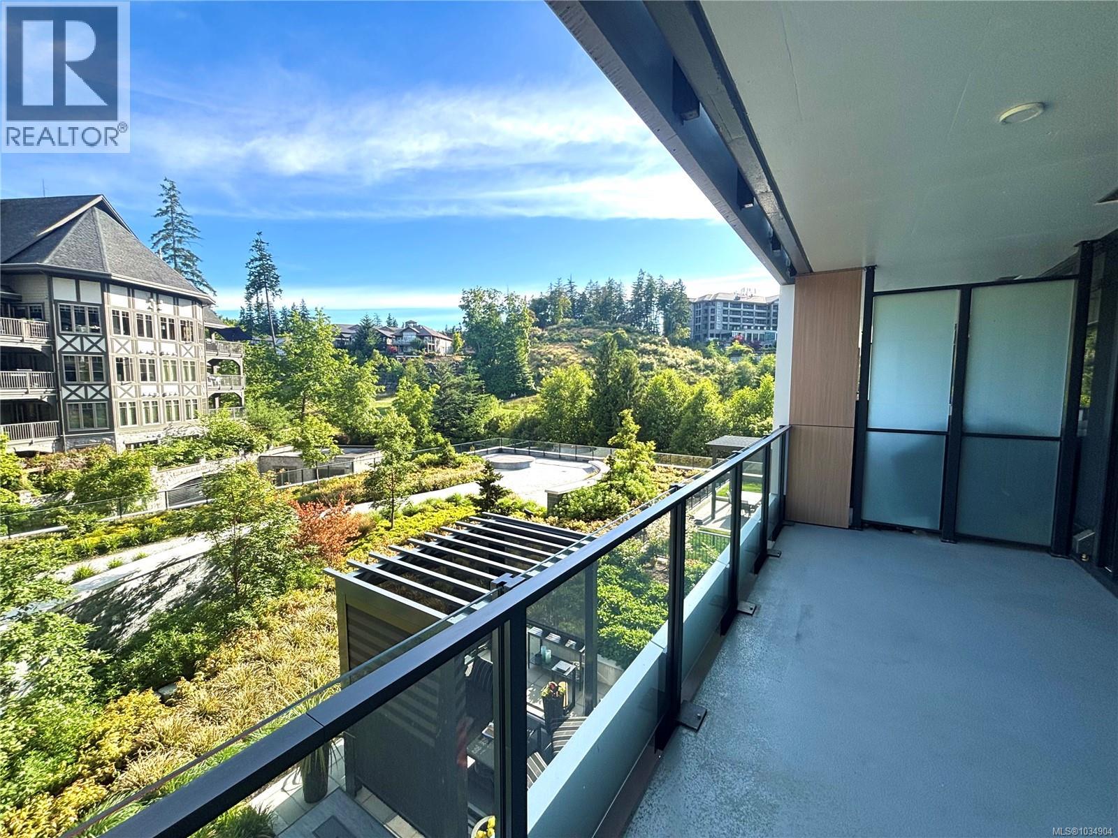 711 2000 Hannington Road, Langford