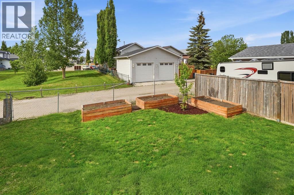 56 Silver Creek Boulevard — photo 20