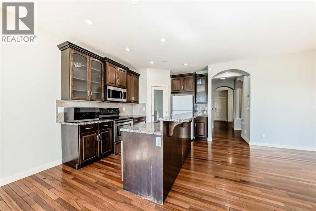 108 Sherwood Common NW — photo 12