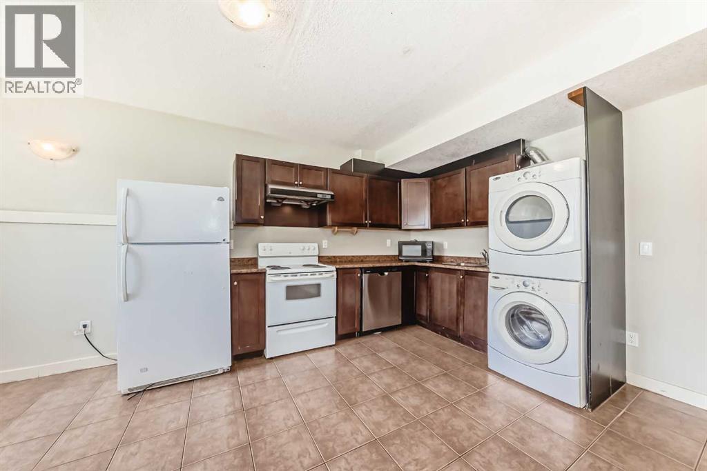 108 Sherwood Common NW — photo 32