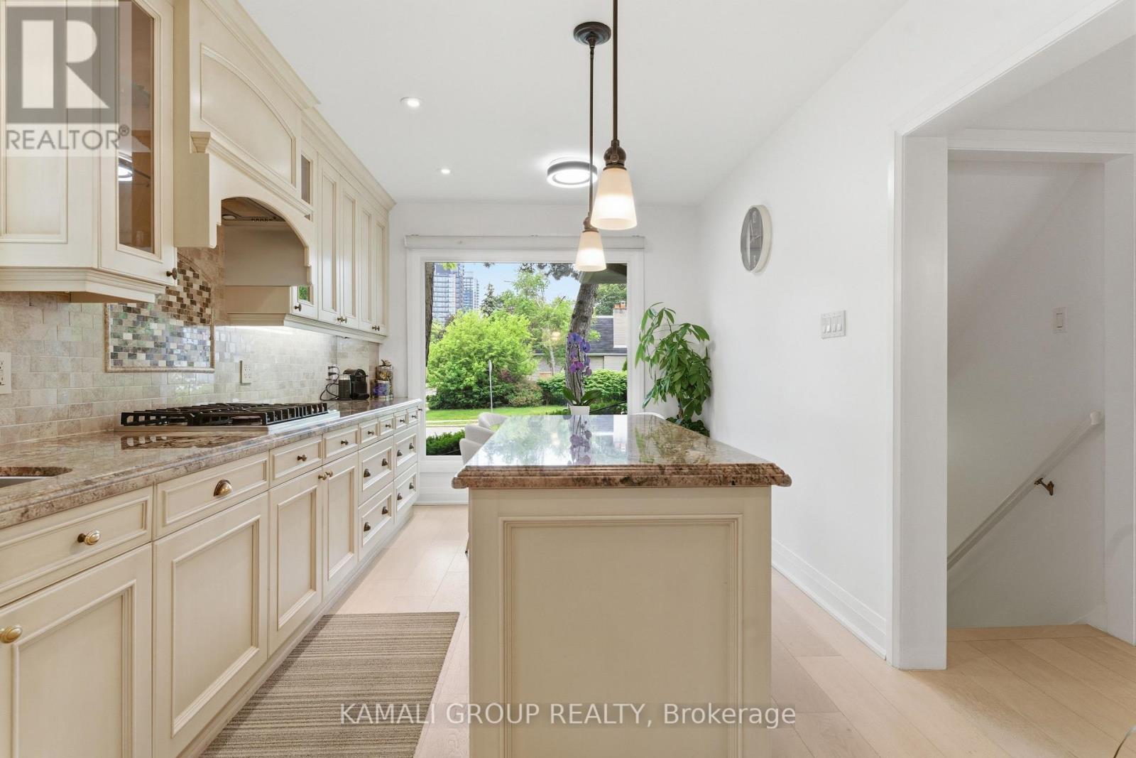 30 BLUE RIDGE ROAD - 13