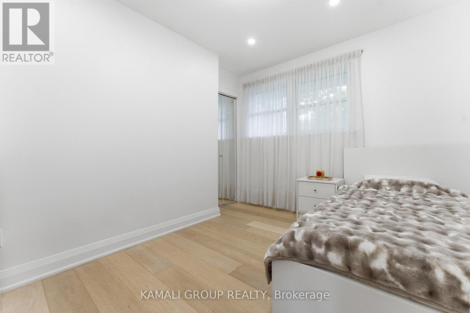 30 BLUE RIDGE ROAD - 27