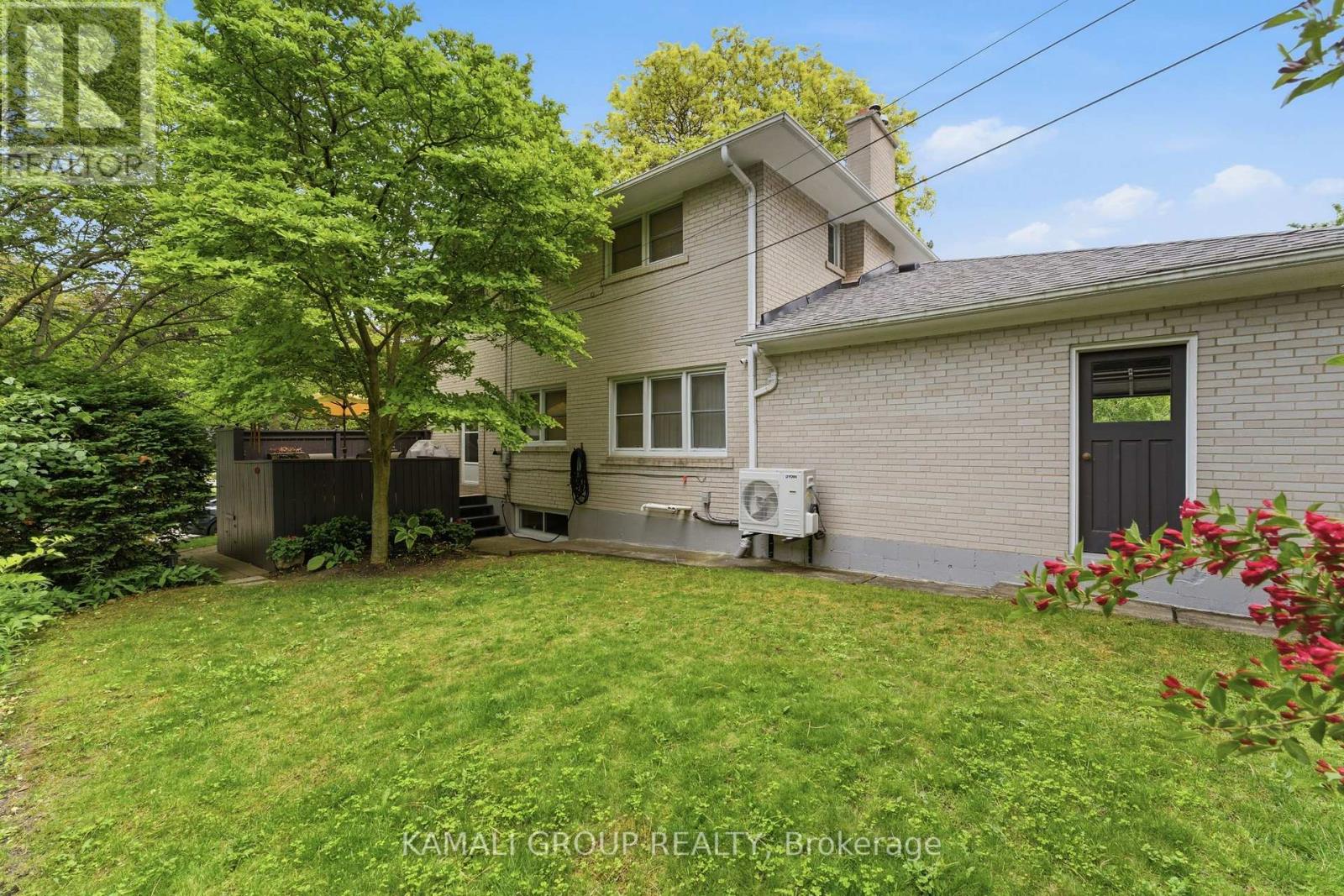 30 BLUE RIDGE ROAD - 40