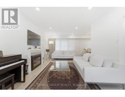 30 Blue Ridge Road, Toronto, ON M2K1R7 Photo 10