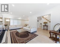 30 Blue Ridge Road, Toronto, ON M2K1R7 Photo 12