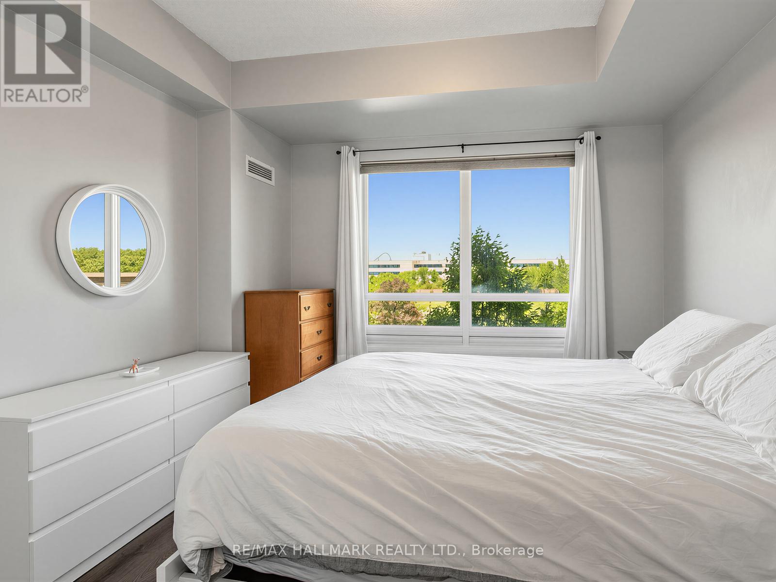 #303 9245 JANE STREET - 16