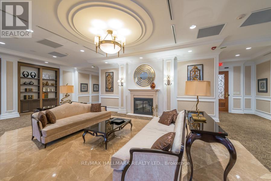 #303 9245 JANE STREET - 29
