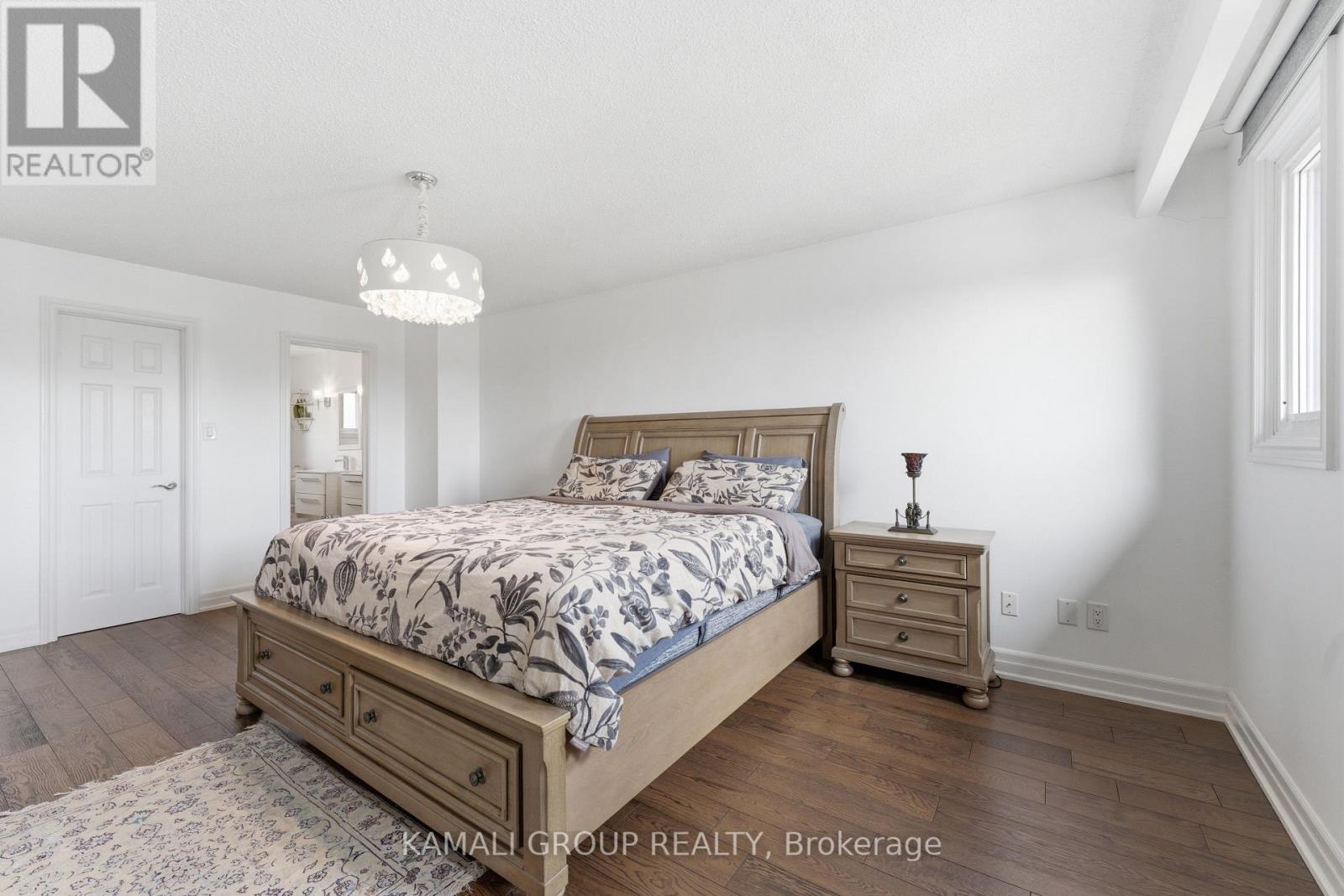 108 KILLIAN ROAD - 27