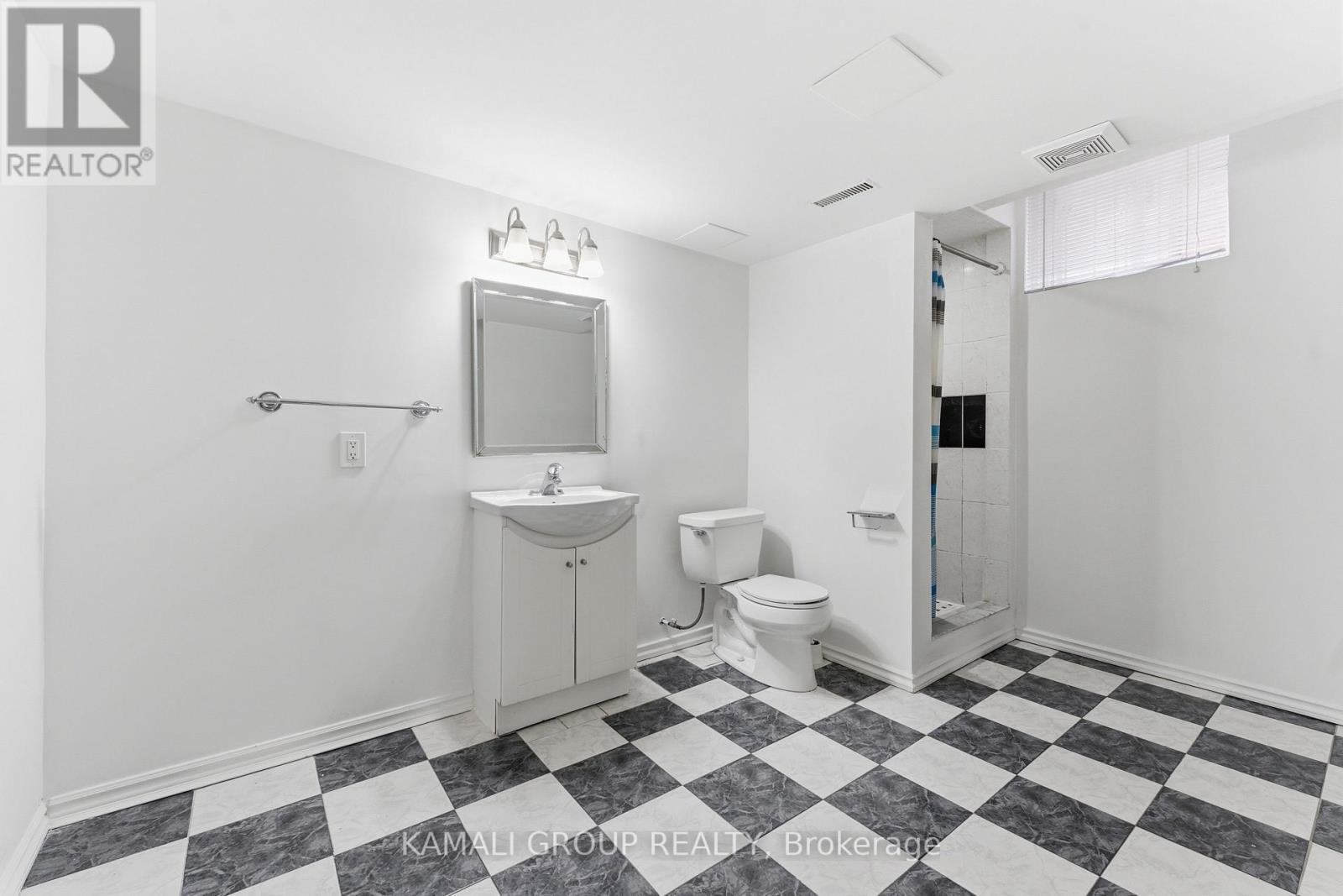 108 KILLIAN ROAD - 38