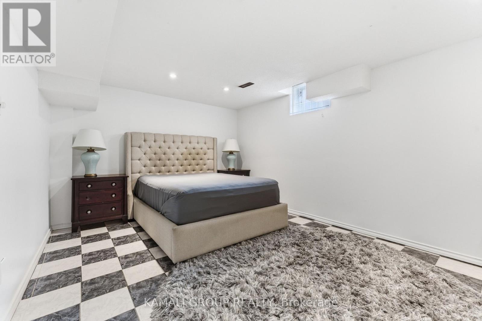 108 KILLIAN ROAD - 39